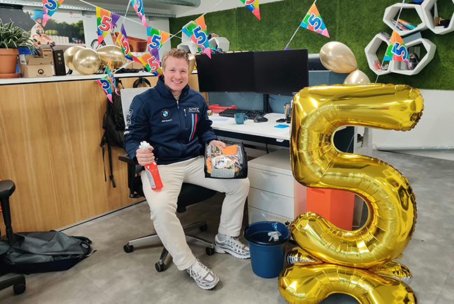 Dynteq_Robert_Jubileum_5_2kol