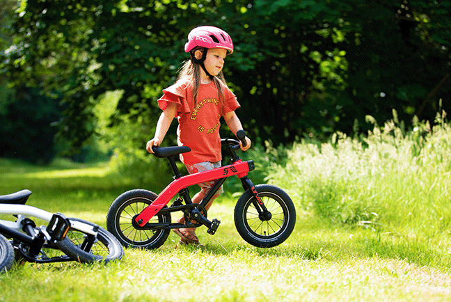 Dynteq_Vici_meegroeifiets_sfeerbeeld-3_2kol