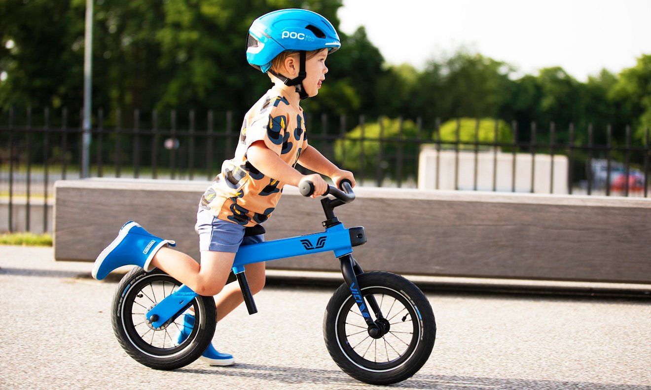 Vici_Loopfiets_Sfeerbeeld-01_1kol