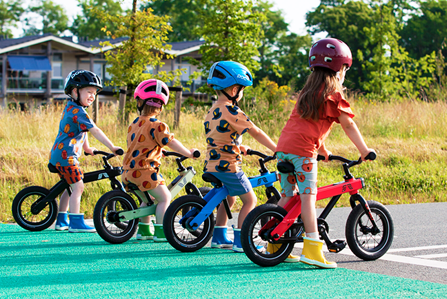 Vici_Loopfiets_Sfeerbeeld-06_2kol